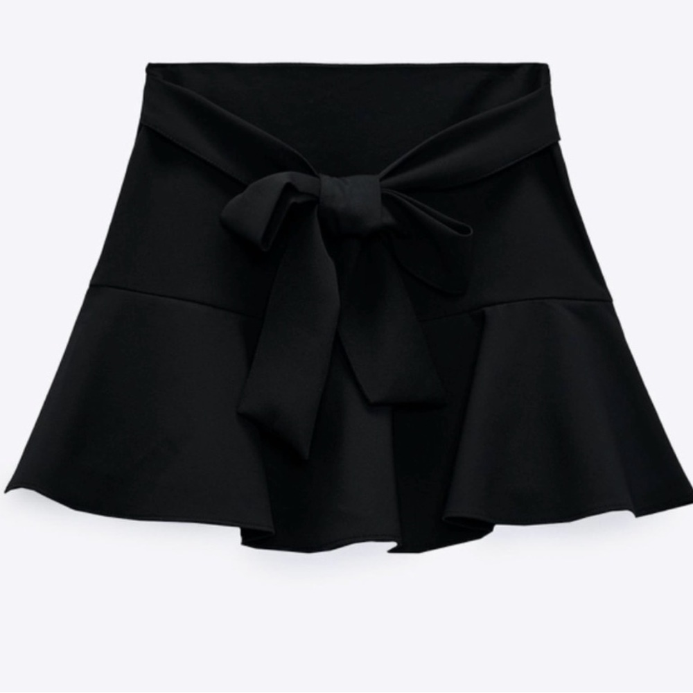 Zara Black Flared Skort with Bow